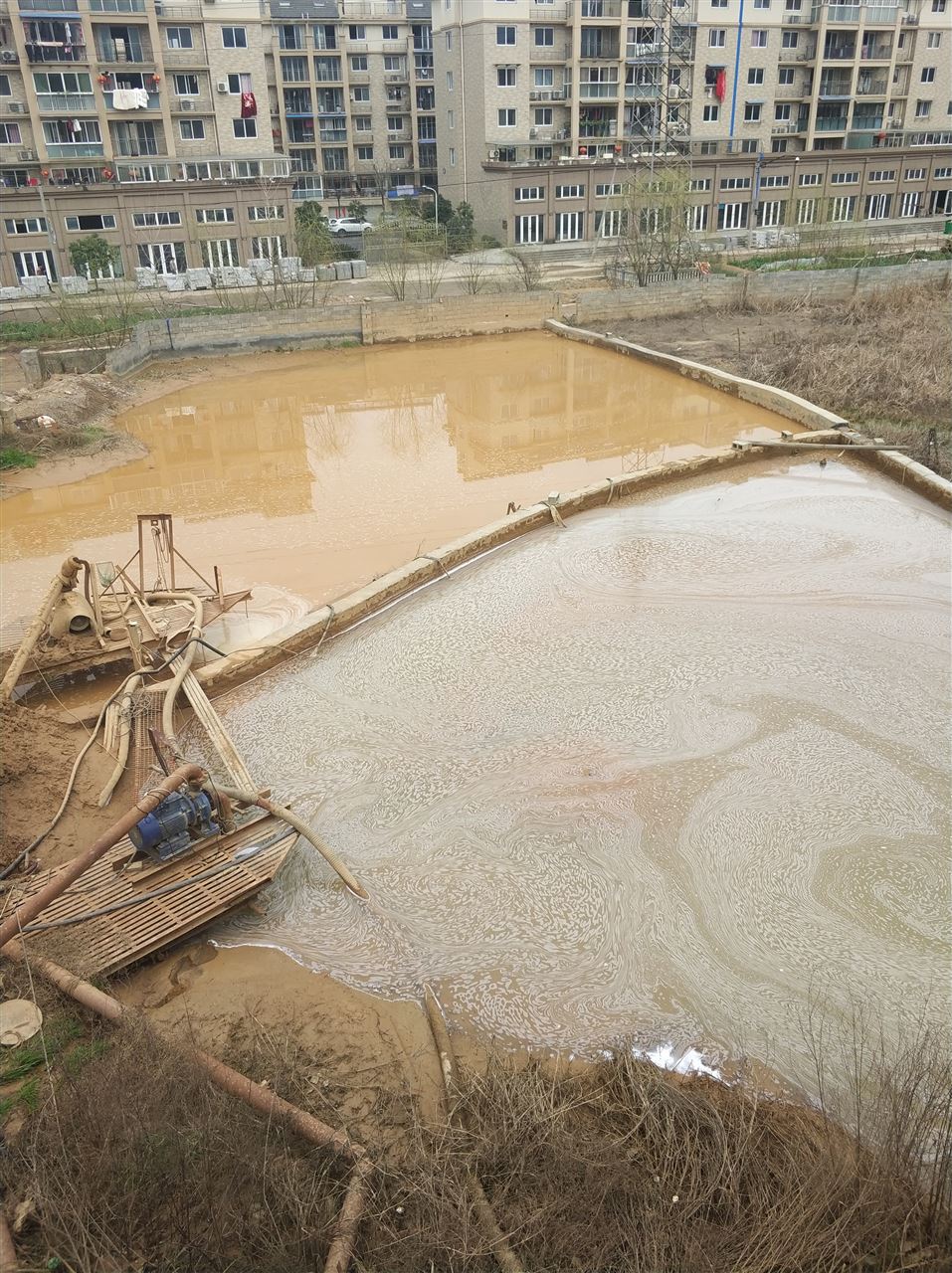 东澳镇沉淀池淤泥清理-厂区废水池淤泥清淤